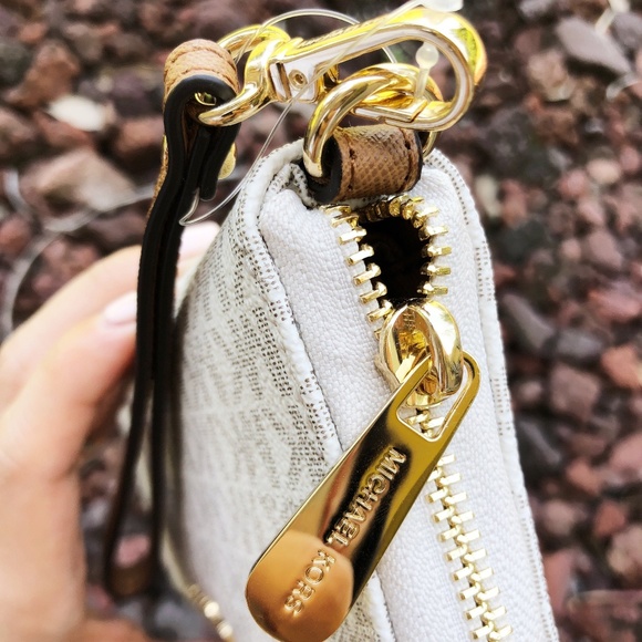 Black Friday Double Zip around JET SET Wallet - Picture 6 of 7